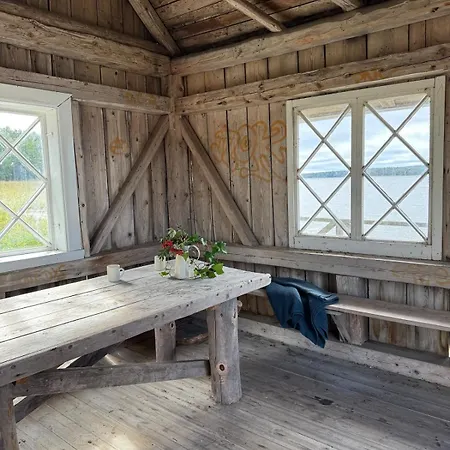 The Sloejdstugan - Rauhallinen Saaristomoekki RASEBORG